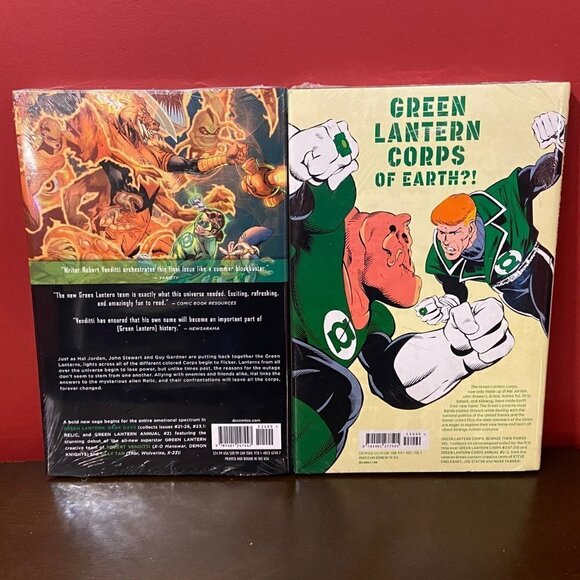 Set of 2 Collector's DC Comics Hardcover Green Lantern Books - Brand new! - Picture 2 of 4